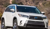 Toyota Highlander 2017: Đắt hơn nhưng tiết kiệm nhiên liệu hơn