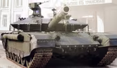 Nga trình làng phiên bản mới của xe tăng T-90