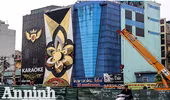 Hà Nội: Nhiều quán karaoke có biển quảng cáo cỡ lớn bịt kín mặt tiền