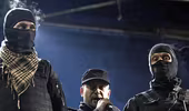 Right Sector tuyên bố không hạ vũ khí theo lệnh của Tổng thống Poroshenko