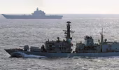 Hơn 50 tàu chiến NATO áp tải tàu sân bay Nga ngoài khơi Syria