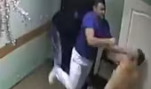 Video chứng minh bác sỹ Nga tung chưởng đấm chết bệnh nhân