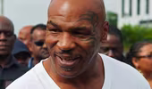 "Mãnh hổ" Mike Tyson lộ việc dốt môn… địa lý