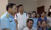 Quân chủng PKKQ thăm, động viên gia đình thành viên phi hành đoàn gặp nạn