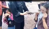 Nghệ An: Nhóm học sinh THCS đánh hội đồng bạn học dã man