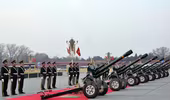 Lễ bắn đại bác chào mừng chuyến thăm của Tổng Bí thư Nguyễn Phú Trọng