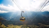 Giá vé cáp treo Fansipan Sa Pa giảm mạnh cho người dân 6 tỉnh Tây Bắc