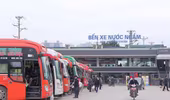 "Bẻ tuyến" không để xe khách chạy xuyên tâm