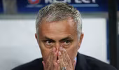 Mourinho "khóc thầm"