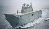 Australia tiếp nhận tàu đổ bộ tấn công hạng nặng lớp“Canberra” đầu tiên