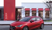 Mazda2 giành giải “Xe hơi của năm 2014-2015” tại Nhật Bản