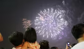 Dư âm đêm pháo hoa Hà Nội đầy cảm xúc