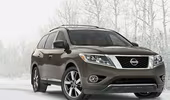 Nissan Pathfinder 2015 có giá bán khởi điểm từ 29.510 USD