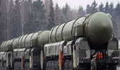 Đang căng thẳng với phương Tây, Nga phóng liên tiếp tên lửa đạn đạo chiến lược 