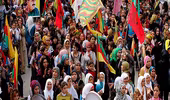 Thế giới biểu tình ủng hỗ người Kurd chống lại IS