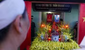 Người dân quê nhà bật khóc nức nở đón linh cữu Đại tá Trần Quang Khải