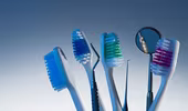 Bàn chải đánh răng có chứa vi khuẩn phân