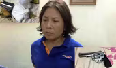 Bắt bà trùm ma túy luôn kè kè súng đạn phòng thân