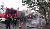 Khẩn trương dập lửa, chống cháy lan trên đường Giải Phóng