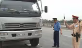 Tăng cường kiểm soát tải trọng xe ô tô dịp cuối năm