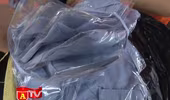 Thu giữ hơn một tấn quần áo nhập lậu 