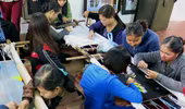 Phụ nữ khuyết tật huyện Thường Tín được học thêm nghề thêu