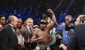 Mayweather ngạo nghễ thách Pacquiao tái đấu