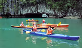 Dịch vụ chèo thuyền kayak bị cấm trên vịnh Hạ Long