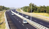 Dự án đường cao tốc Việt Nam dính nghi án “quỹ đen“