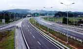 Cao tốc Nội Bài- Lào Cai bị trộm cáp điện chiếu sáng
