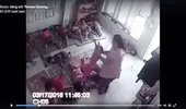 Đuổi việc giáo viên mầm non ngược đãi bé gái 2 tuổi 
