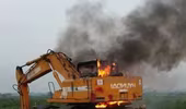 Thuê người đốt máy xúc vì cay cú trượt thầu