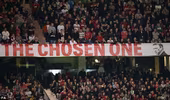 Tấm biển “Người được chọn” rời sân Old Trafford cùng David Moyes
