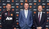 Chùm ảnh: HLV Louis Van Gaal ra mắt tại Manchester United