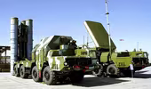 Lực lượng phòng thủ vũ trụ Nga đặt S-300 vào trạng thái sẵn sàng chiến đấu