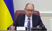 Thủ tướng Ukraine Arseniy Yatsenyuk từ chức, phó thủ tướng lên thay 
