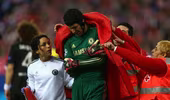 Chelsea lo lắng vì chấn thương của thủ môn Petr Cech