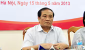 VFF, VPF hoãn họp khẩn vì sợ "cầm đèn chạy trước ô tô"
