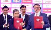 VFF nói về ràng buộc hợp đồng với HLV Troussier