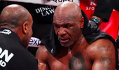 Mike Tyson trầm cảm sau trận thua Jake Paul