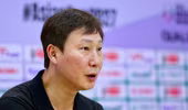 HLV Kim Sang-sik hứa mang tin vui trong trận chia tay năm 2025