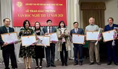 Trao Giải thưởng Văn học nghệ thuật năm 2020