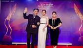 Trấn Thành và Lê Giang rạng rỡ trên thảm đỏ lễ trao giải "Truyền hình Châu Á lần thứ 27" 