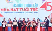Nhà hát Tuổi trẻ kỷ niệm 45 năm thành lập