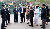 Hà Nội yêu cầu Bí thư, Chủ tịch quận/huyện không được rời Thủ đô dịp Tết để chống Covid-19