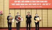 Ba lãnh đạo Sở Y tế Hà Nội được trao tặng danh hiệu Thầy thuốc Nhân dân