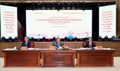 Các nhà khoa học và lãnh đạo Hà Nội cùng làm rõ giá trị cốt lõi 95 năm lịch sử Đảng bộ thành phố 