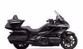 Xe mô tô phân khối lớn tiền tỷ Honda Gold Wing GL1800 bị lỗi kỹ thuật