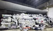 Phát hiện kho hàng chứa trên 100 tấn vải cuộn không rõ nguồn gốc