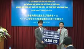 Tiếp nhận tiền ủng hộ của Hiệp hội thúc đẩy giao lưu văn hóa an toàn Nhật